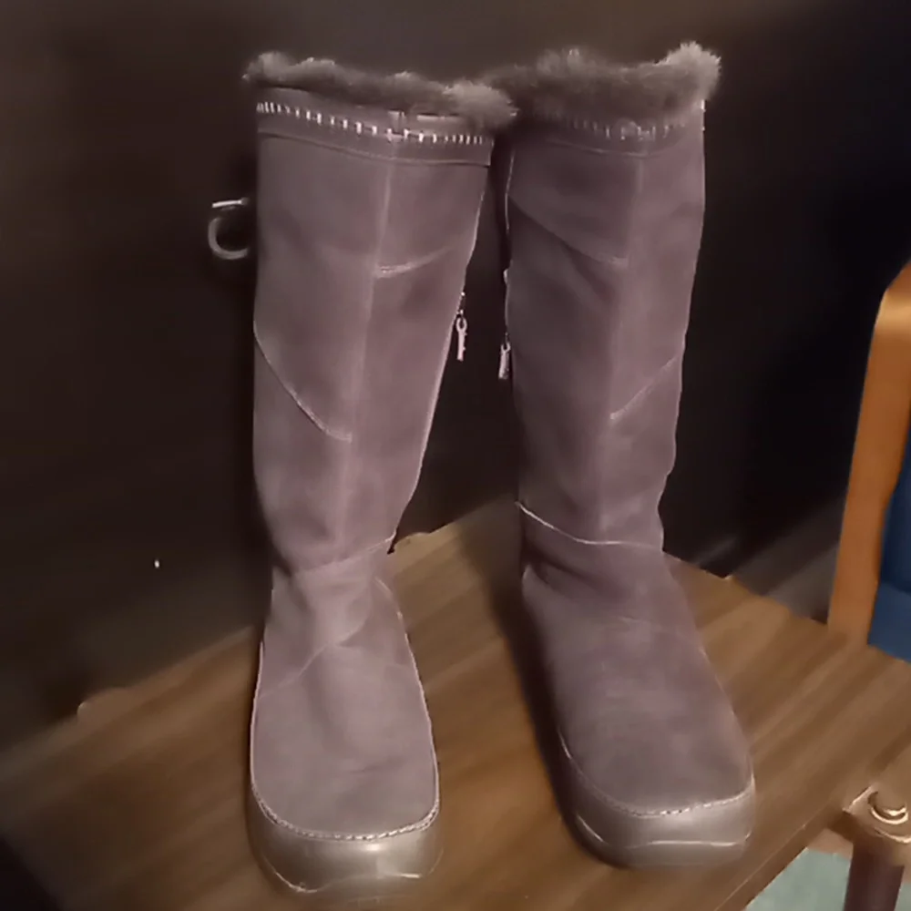 The North Face Suede Winter Boots Janey Apres Snow Moccasin PrimaLoft 9.5